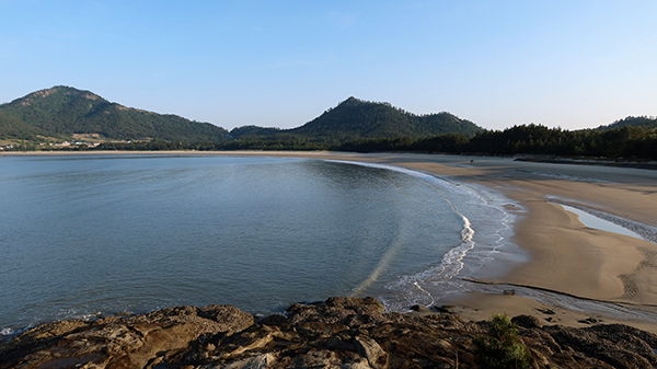 전라남도 신안군 도초면 오류리 시목해변.