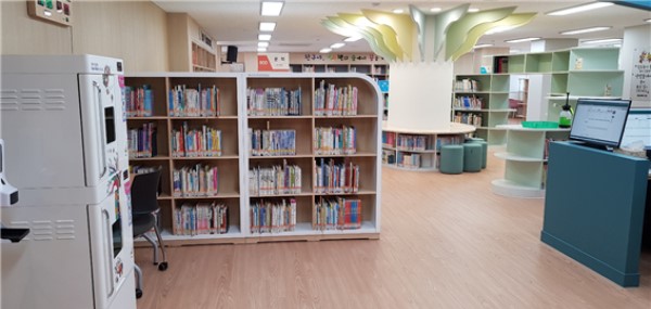 아이의 학교도서관