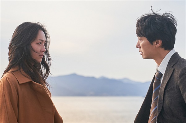 영화 ‘헤어질 결심’ 스틸 이미지. (네이버 영화)