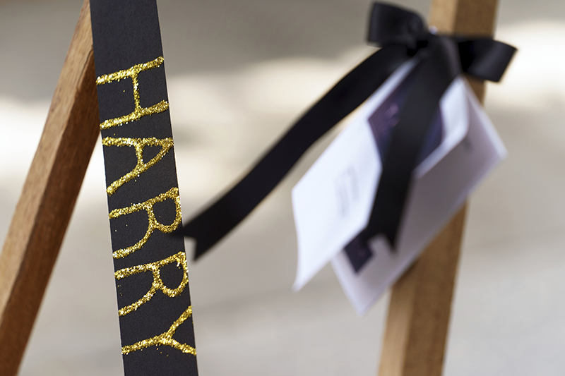 로스앤젤레스의 할리우드 명예의 거리 스타에 있는 해리 벨라폰테의 자리에 그의 죽음을 애도하며 검은색 화환이 놓여있다. (사진=저작권자(c) AP Photo/연합뉴스, 무단 전재-재배포 금지)