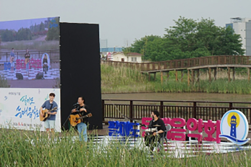 2022년도 바다주간 행사 중 인천에서 진행한 팔미도 등대 음악회 (사진=해양수산부)