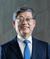 김황식 전 국무총리·안중근의사숭모회 이사장