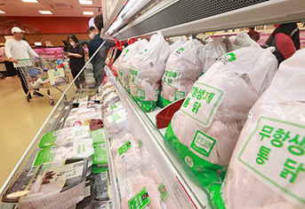 여름철 보양식 소비 증가…정부,  닭고기 수급 안정에 나선다