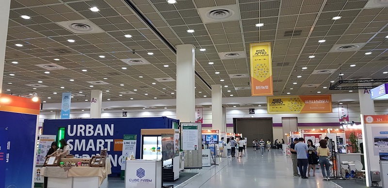 농식품 창업박람회 행사장 내부풍경