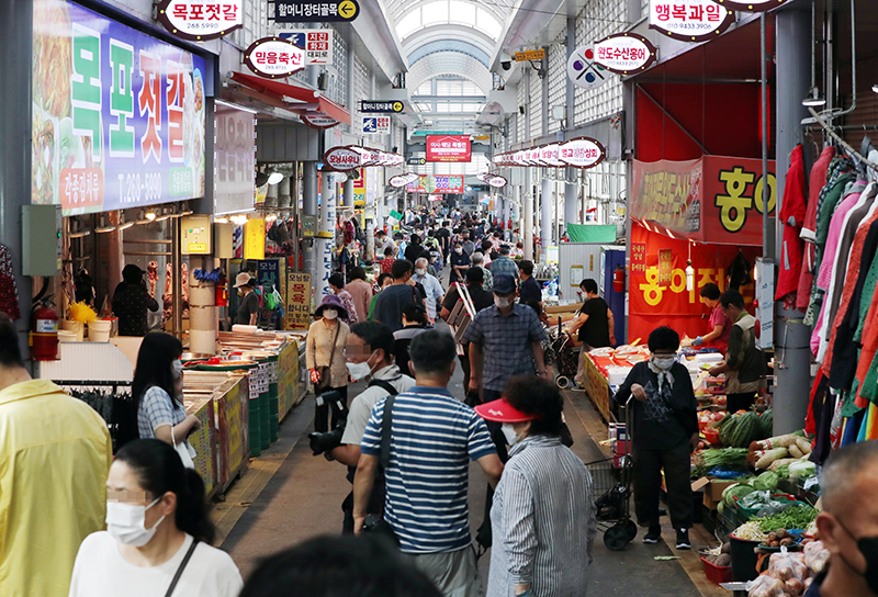 광주 북구 말바우시장.(사진=저작권자(c) 연합뉴스, 무단 전재-재배포 금지)