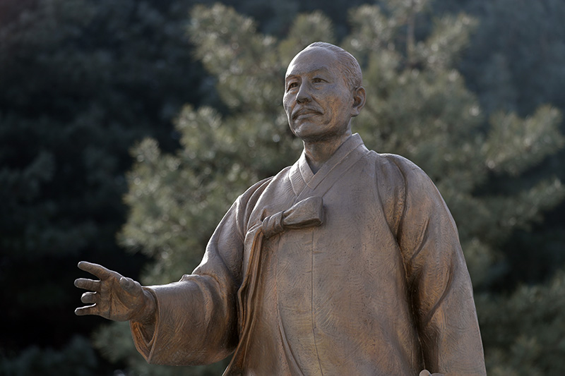 경기도 양주시 남면 조소앙 선생 기념관에 세워져 있는 조소앙 선생의 동상. (사진=저작권자(c) 연합뉴스, 무단 전재-재배포 금지)