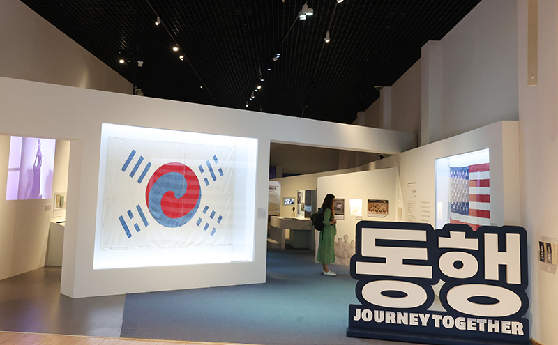 Solid alliance, great companionship – an exhibition dedicated to the 70 years ROK-US alliance