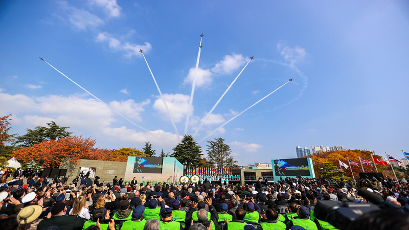 지난해 부산유엔기념공원에서 열린 턴투워드부산 유엔참전용사 국제추모식 모습. (사진=국가보훈부)