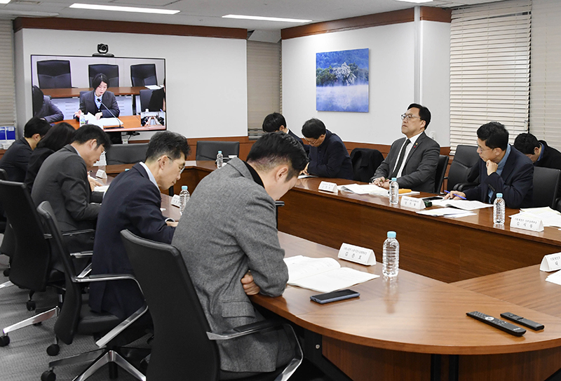 14일 오전 서울 종로구 정부서울청사에서 열린 관계부처 합동 일자리전담반(TF) 제12차 회의 (ⓒ뉴스1, 무단 전재-재배포 금지)