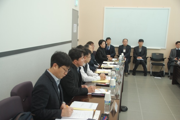 간담회에 참석한 창업보육협회