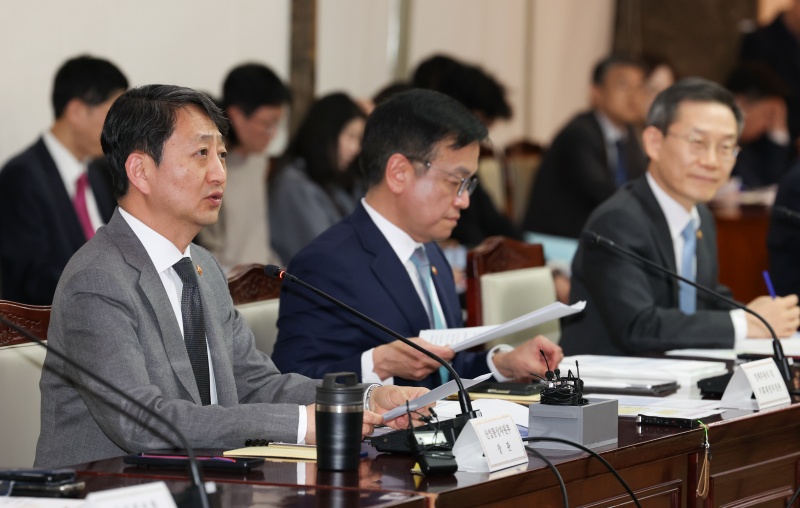 지난 4월 서울 종로구 정부서울청사에서 열린 소재ㆍ부품ㆍ장비 경쟁력강화위원회에서 발언하고 있는 안덕근 산업통상자원부 장관.(ⓒ뉴스1, 무단 전재-재배포 금지)