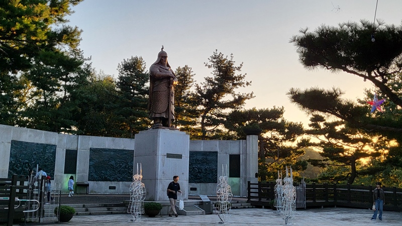 임진왜란의 3대 대첩지인 행주산성이 이번 여행가는 가을 여행지에 선정되어 있어 방문해보았다.