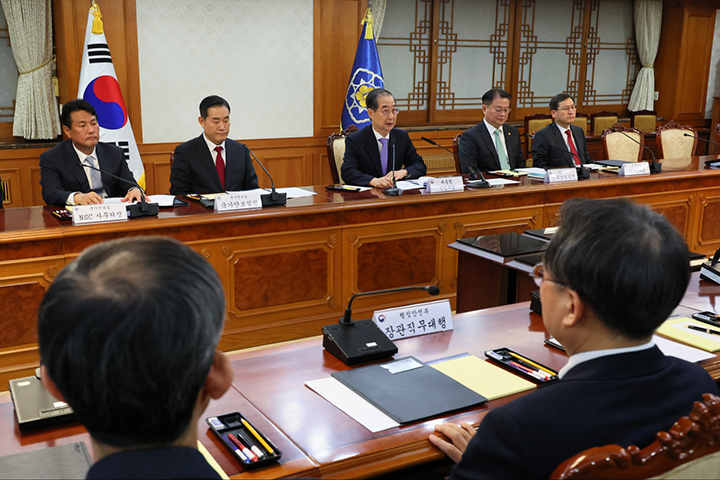 한덕수 대통령 권한대행 국무총리가 24일 서울 종로구 정부서울청사에서 열린 긴급 국가안전보장회의(NSC)에서 발언을 하고 있다. 2025.3.24 (ⓒ뉴스1, 무단 전재-재배포 금지)