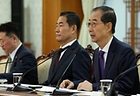 한덕수 대통령 권한대행 국무총리가 1일 서울 종로구 정부서울청사에서 열린 안보관계장관회의에서 발언하고 있다. 2025.5.1(저작권자(c) 연합뉴스, 무단 전재-재배포 금지)
