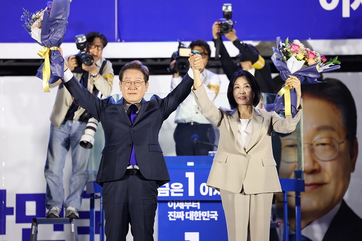 이재명 당선인 "첫 번째 사명, 내란극복…민주주의 회복시킬 것"