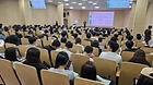 대학교에서 RISE 사업을 설명을 듣고 있는 학생들 사진