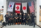 해경 관계자들이 북태평양 공해 불법어로 합동단속에 참여한 모습.(ⓒ뉴스1, 무단 전재-재배포 금지)