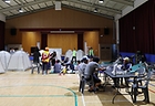 충남지역에 내린 집중호우에 침수피해를 입은 주민들이 17일 충남 예산군 고덕중학교에 마련된 이재민 대피소에서 휴식을 취하고 있다. 2025.7.17 (ⓒ뉴스1, 무단 전재-재배포 금지)