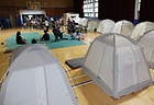 충남 예산군 고덕중학교에 마련된 이재민 대피소에서 이재민들이 휴식을 취하고 있다. 2025.7.18 (ⓒ뉴스1, 무단 전재-재배포 금지)