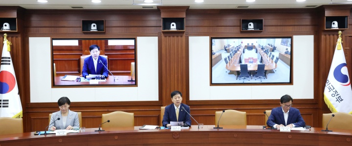 구윤철 경제부총리 겸 기획재정부 장관이 7일 오전 서울 종로구 정부서울청사에서 열린 경제관계장관회의에서 모두발언을 하고 있다.(ⓒ뉴스1, 무단 전재-재배포 금지)