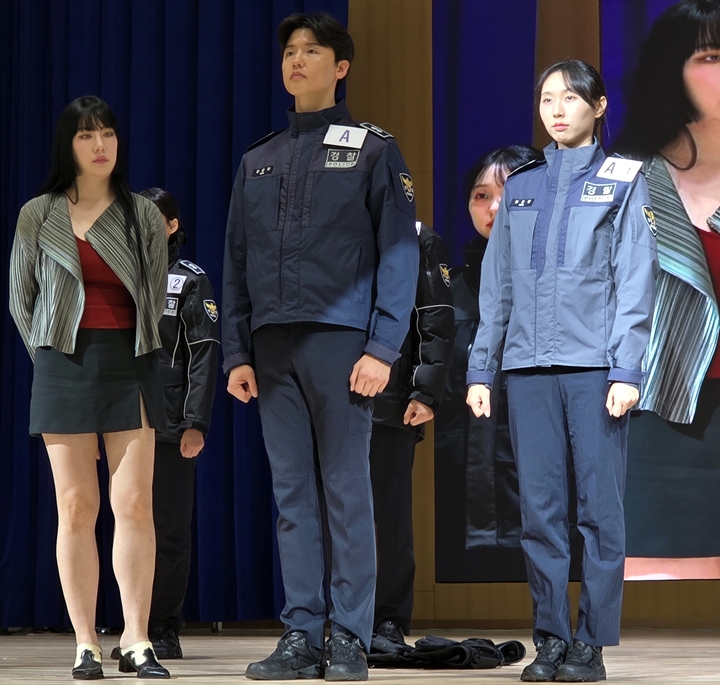 시제품을 직접 보며 확실하게 차이를 체감할 수 있었다.