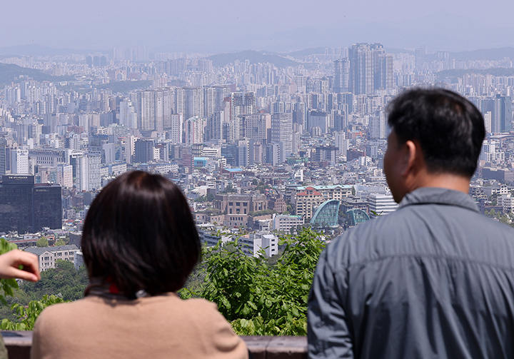 서울 아파트단지와 연립·다세대, 임대주택 등의 모습. 2025.4.28 (ⓒ뉴스1, 무단 전재-재배포 금지)