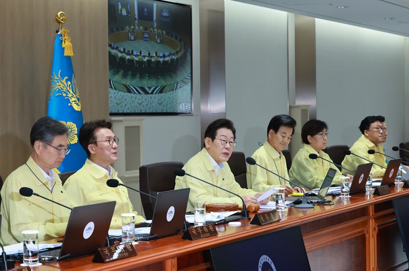 이재명 대통령이 18일 서울 용산 대통령실 청사에서 열린 을지 국무회의를 주재하고 있다. 2025.8.18(사진=저작권자(c) 연합뉴스, 무단 전재-재배포 금지)
