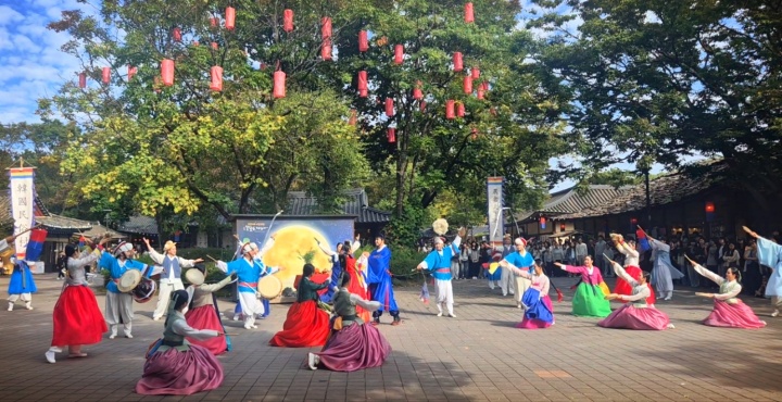 한국민속촌, 전통예술 공연 '백년가약'.