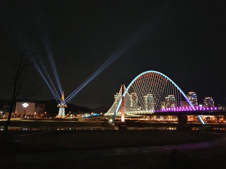 밤밤페스타 대전 편을 진행한 엑스포과학공원 일대.