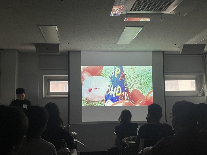 미장센이란 무엇인가, 영화 테이큰의 시작 장면.