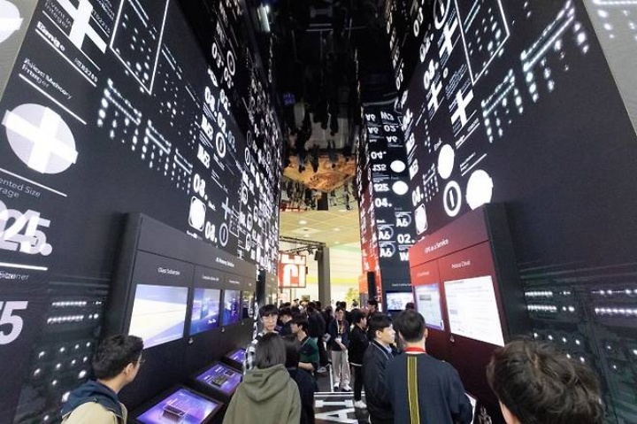 '2025 월드 IT쇼' 모습.(ⓒ뉴스1, 무단 전재-재배포 금지)
