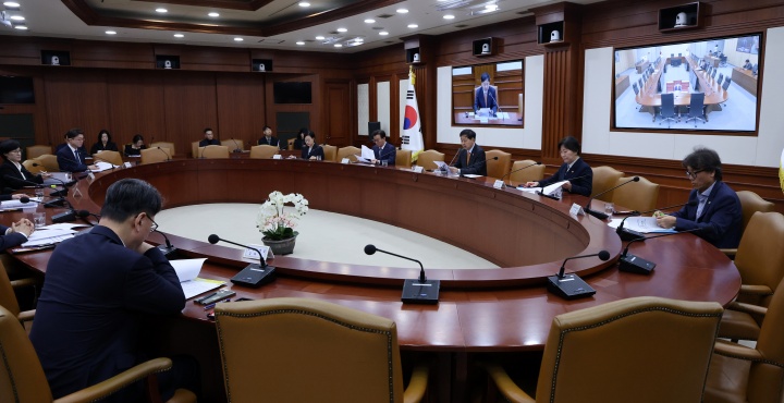 성장전략 TF 겸 경제관계장관회의 모습.(ⓒ뉴스1, 무단 전재-재배포 금지)