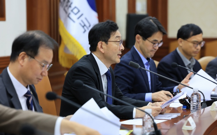 윤창렬 국무조정실장이 21일 서울 종로구 정부서울청사에서 열린 중앙행정기관 감사관회의에서 모두발언을 하고 있다. 2025.10.21. (ⓒ뉴스1, 무단 전재-재배포 금지)