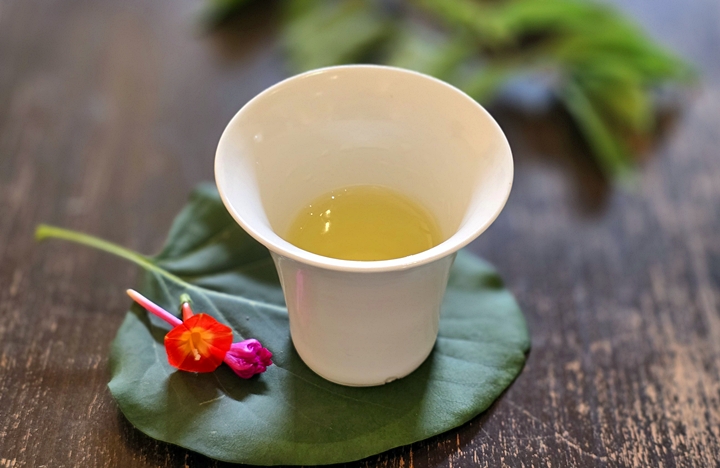 금소마을에서 맛본 대마씨차.