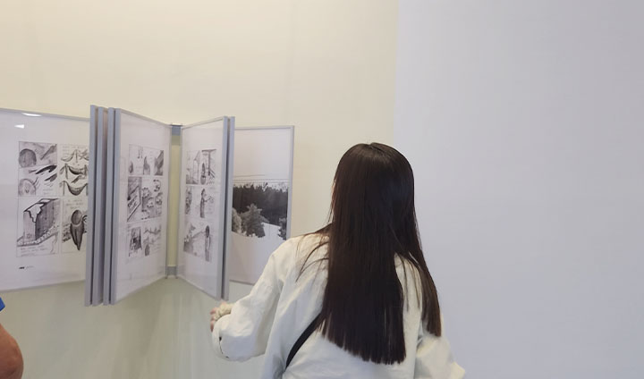 작가들의 가치관과 깊은 세계를 엿볼 수 있었다. '현대미술은 심오하고 어려운 것'이라는 인식을 깨뜨릴 수 있는 좋은 기회이겠다는 생각이 들었다.