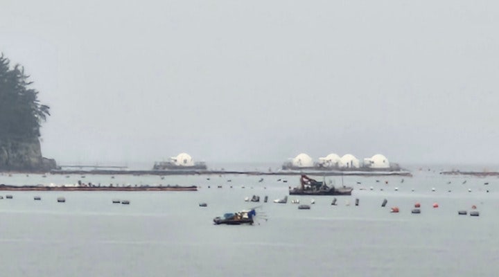 해상 낚시 방갈로.