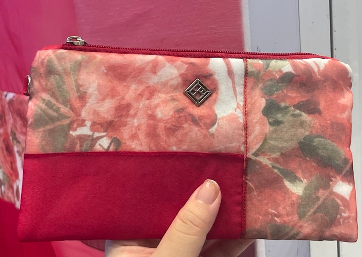 렘넌트 핸드메이드 파우치.