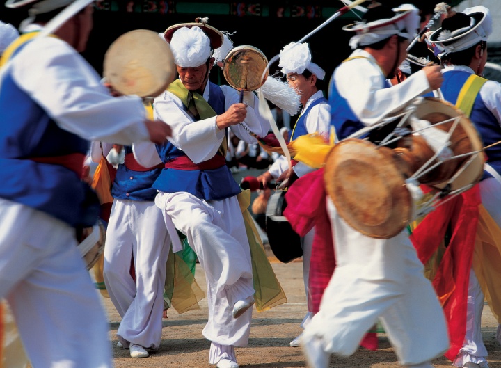 남사당놀이 예시 이미지