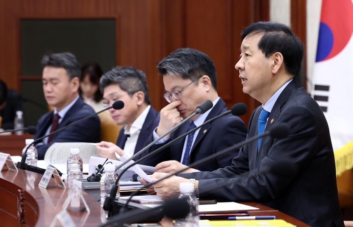 구윤철 경제부총리 겸 기획재정부 장관이 31일 서울 종로구 정부서울청사에서 열린 제6차 공급망안전화위원회에서 모두발언을 하고 있다.(ⓒ뉴스1, 무단 전재-재배포 금지)