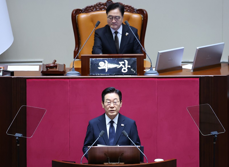 이재명 대통령이 4일 국회 본회의장에서 2026년도 정부 예산안 시정연설을 하고 있다. 2025.11.4(사진=저작권자(c) 연합뉴스, 무단 전재-재배포 금지)