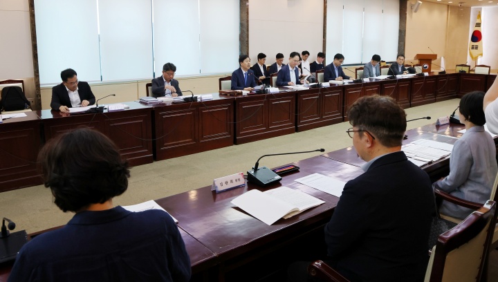 공공기관운영위원회 회의 모습.(ⓒ뉴스1, 무단 전재-재배포 금지)