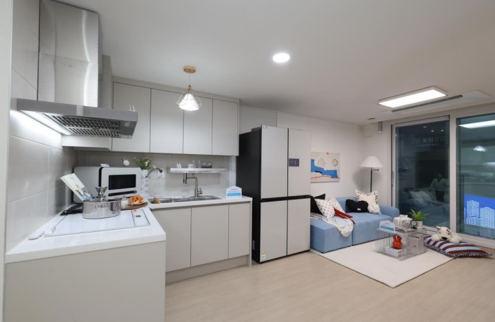 2025 스마트건설·안전·AI 엑스포'에 설치된 모듈러주택 전시홍보관.(국토교통부 제공)