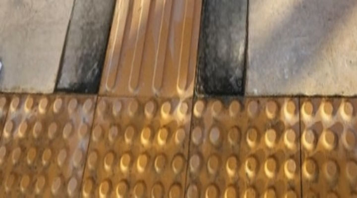 "노란 점자 인도, 기준은 지켜져야 합니다"