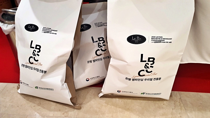 블렌딩 원맥으로 만든 첫 우리 밀 전용분, 제빵 무대에 데뷔하다.