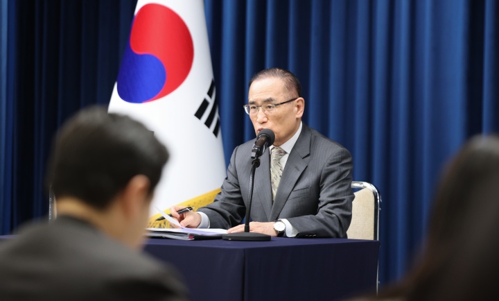 위성락 국가안보실장이 14일 서울 용산 대통령실 청사에서 G20 순방 일정 관련 브리핑을 하고 있다.(ⓒ뉴스1, 무단 전재-재배포 금지)