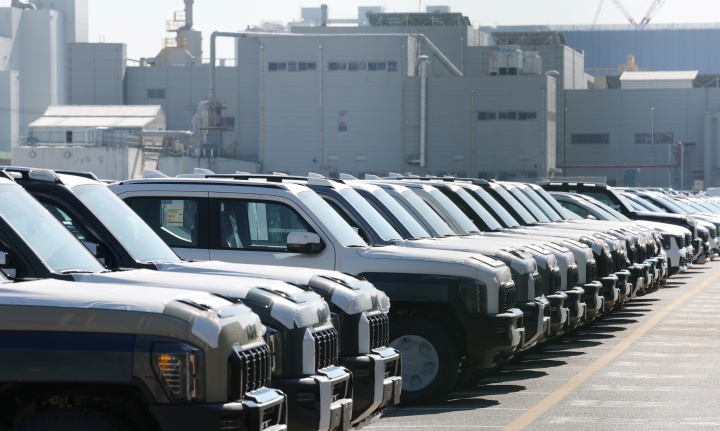 경기 평택시 포승읍 평택항에 수출용 차량이 세워져 있는 모습.(ⓒ뉴스1, 무단 전재-재배포 금지)