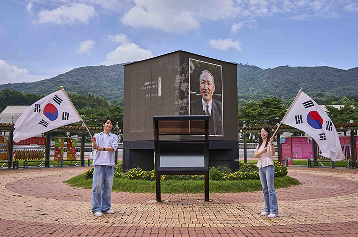 독립기념관과 SK텔레콤이 광복 80주년을 맞아 AI 기술로 복원한 독립운동가들의 생생한 모습과 목소리를 담은 특별 영상을 공개했다. 2025.8.14 (ⓒ뉴스1, 무단 전재-재배포 금지)