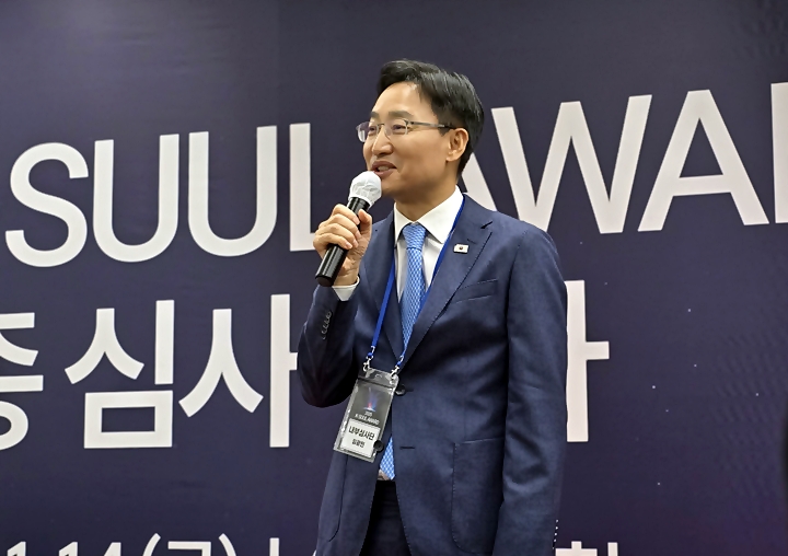 임광현 국세청장이 축사를 하고 있다.