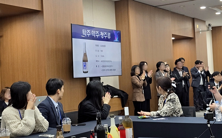 1차 블라인드 테스트 결과가 나타난 화면.