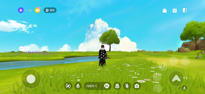 직접 캐릭터를 움직이며 동산을 구경할 수 있는 메타버스 방식의 전시다.